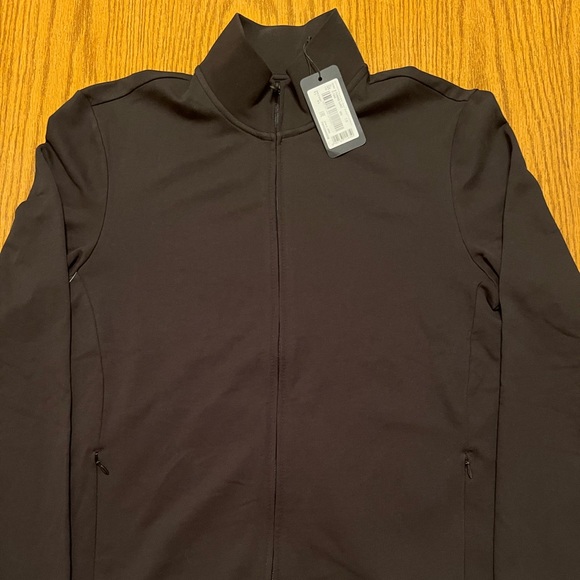 Armani Zip-Up Jacket. Tags was removed. - Picture 3 of 7